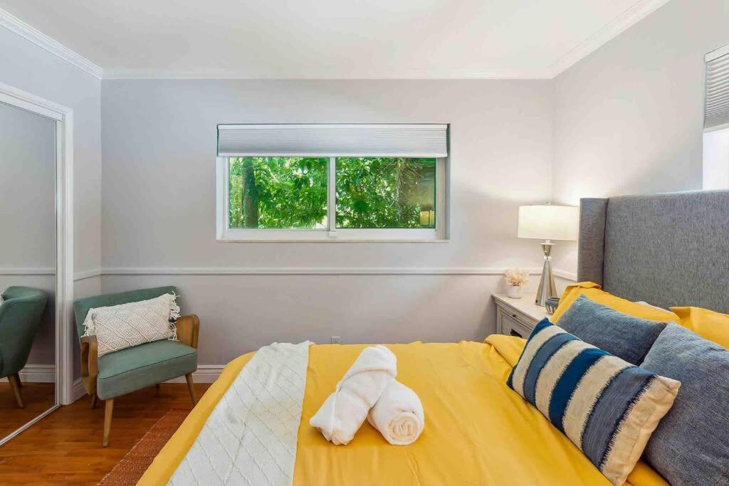 Private Oasis With Pool Near Beaches, Dining & Las Olas フォート・ローダーデール エクステリア 写真