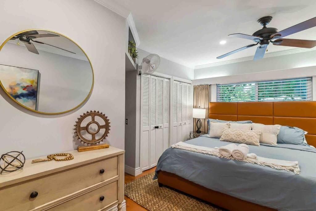 Private Oasis With Pool Near Beaches, Dining & Las Olas フォート・ローダーデール エクステリア 写真